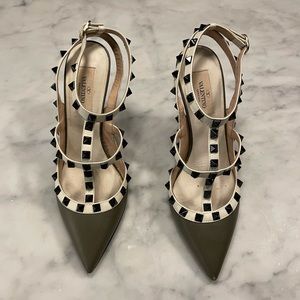 Valentino Rockstud Caged Pumps